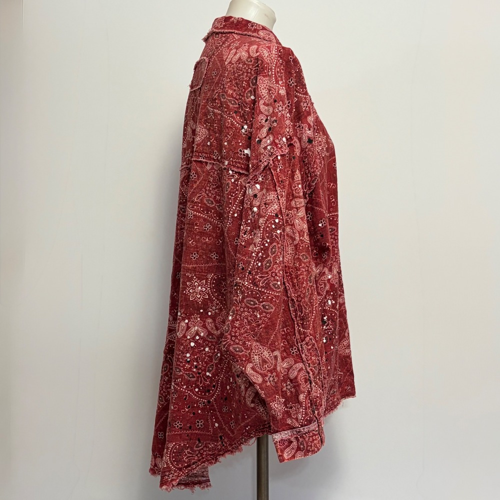 Oli & Hali Button Down Shirt Medium Red Paisley Bandana Oversized Boho - Picture 4 of 8